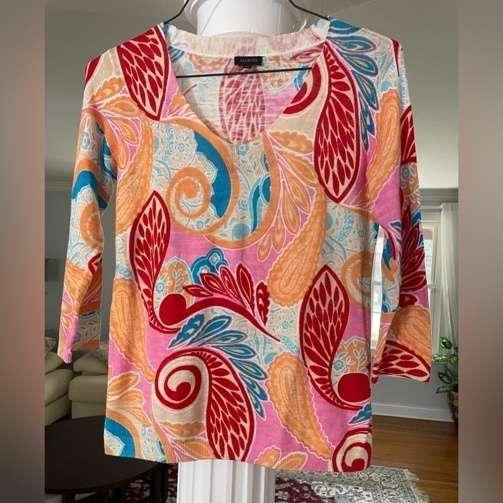Talbots women’s V-neck pullover paisley print knit cotton sweater, 3/4 sleeve.